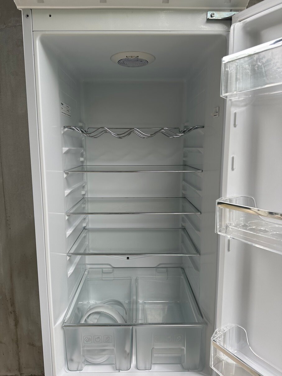 Холодильник Haier HRF225WBRU - фотография № 10