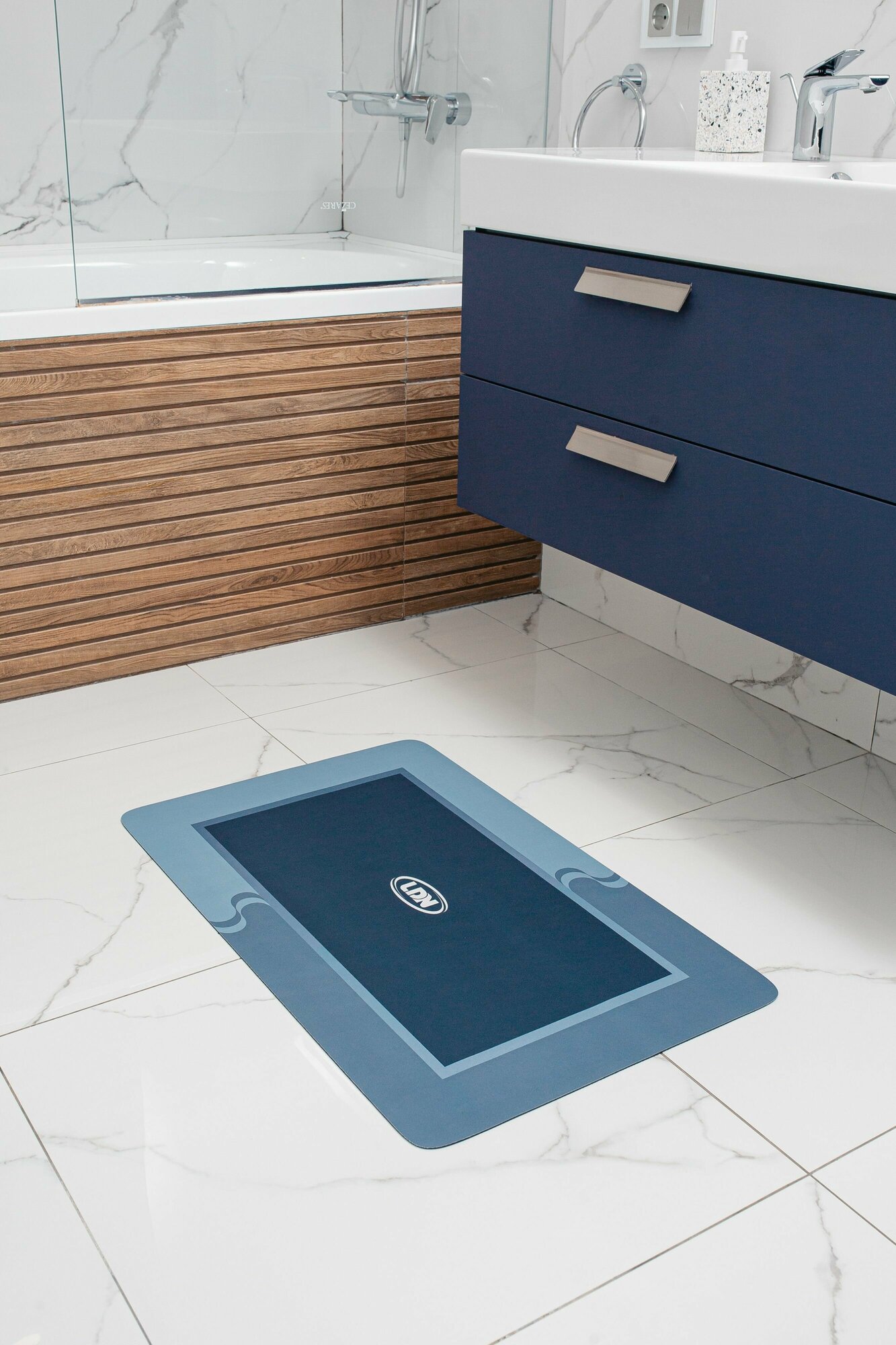 Коврик для ванной и туалета, 50х80 см, резиновый, нескользящий (Серо-Голубой) - фотография № 8