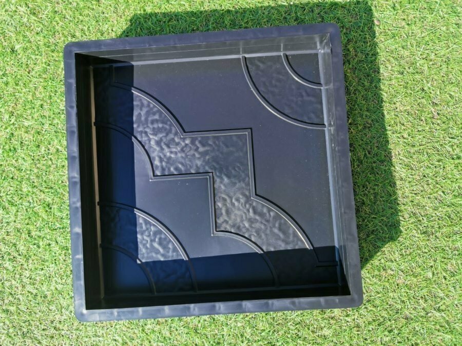 МайДом Форма для тротуарной плитки Фантазия 30х30х4,5 см - 5 шт. Форма для бетона, для садовой дорожки - фотография № 2