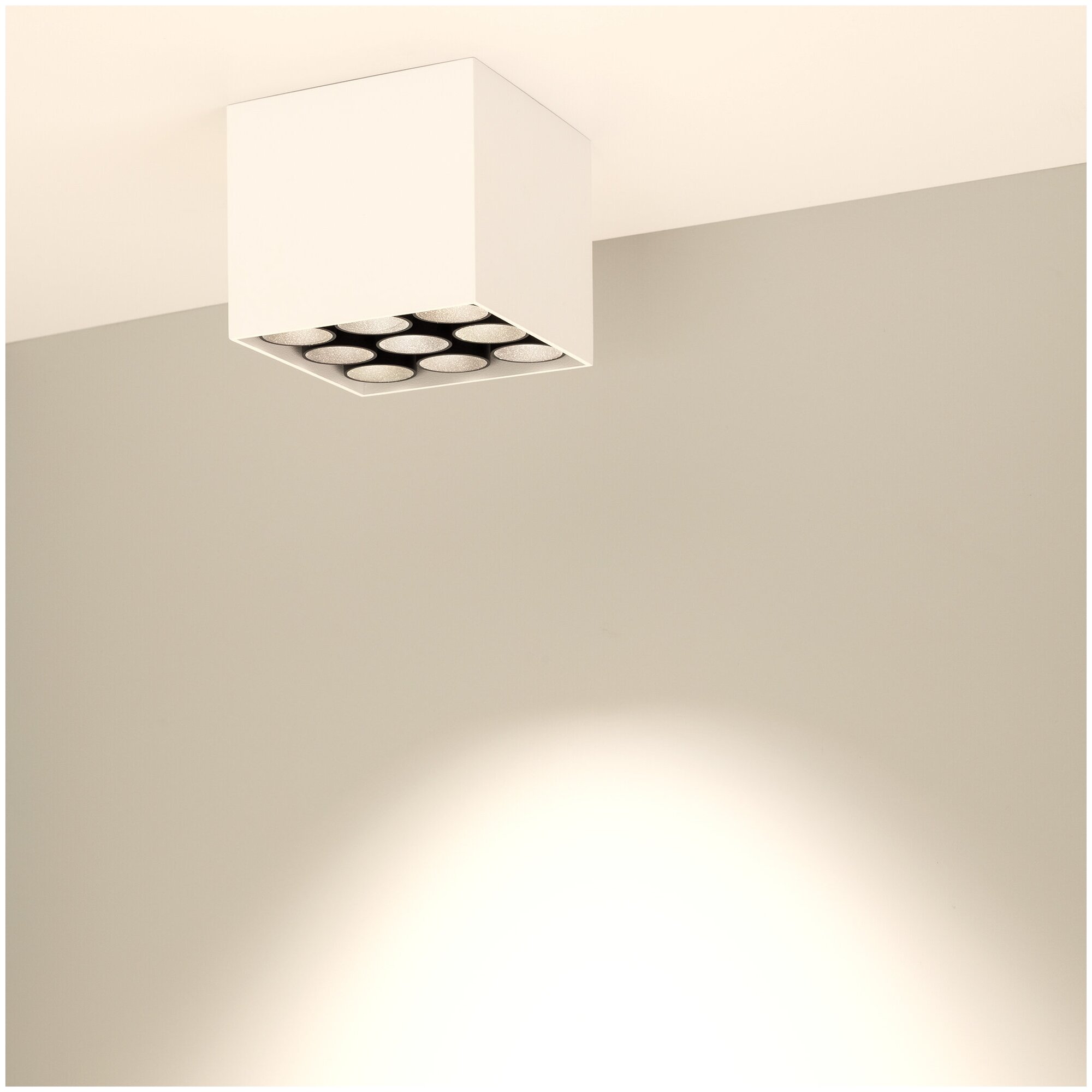 Потолочный светодиодный светильник Arlight SP-Orient-Surface-TC-S95x95-20W Warm3000 031865 - фотография № 6