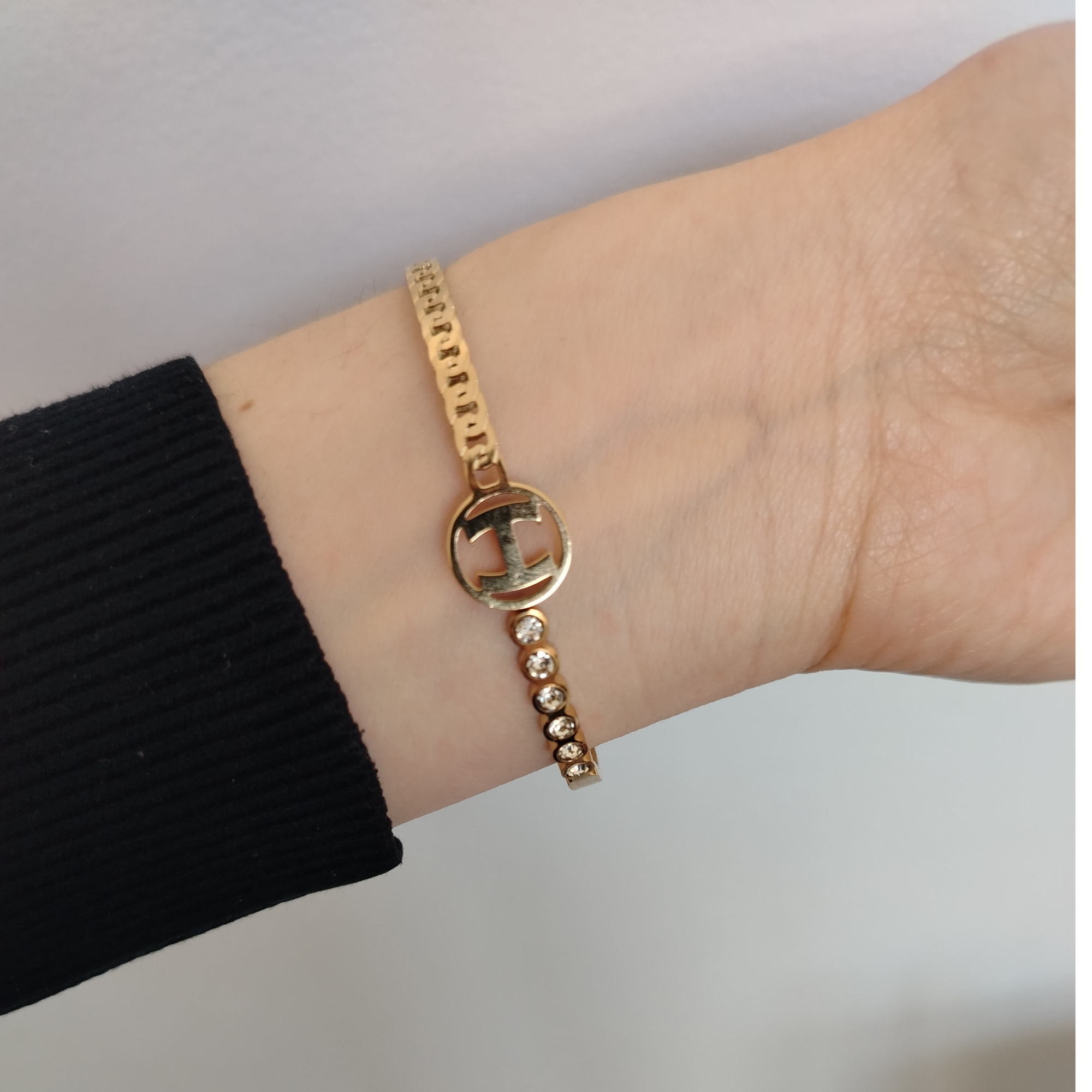 Моносерьга — фото 1