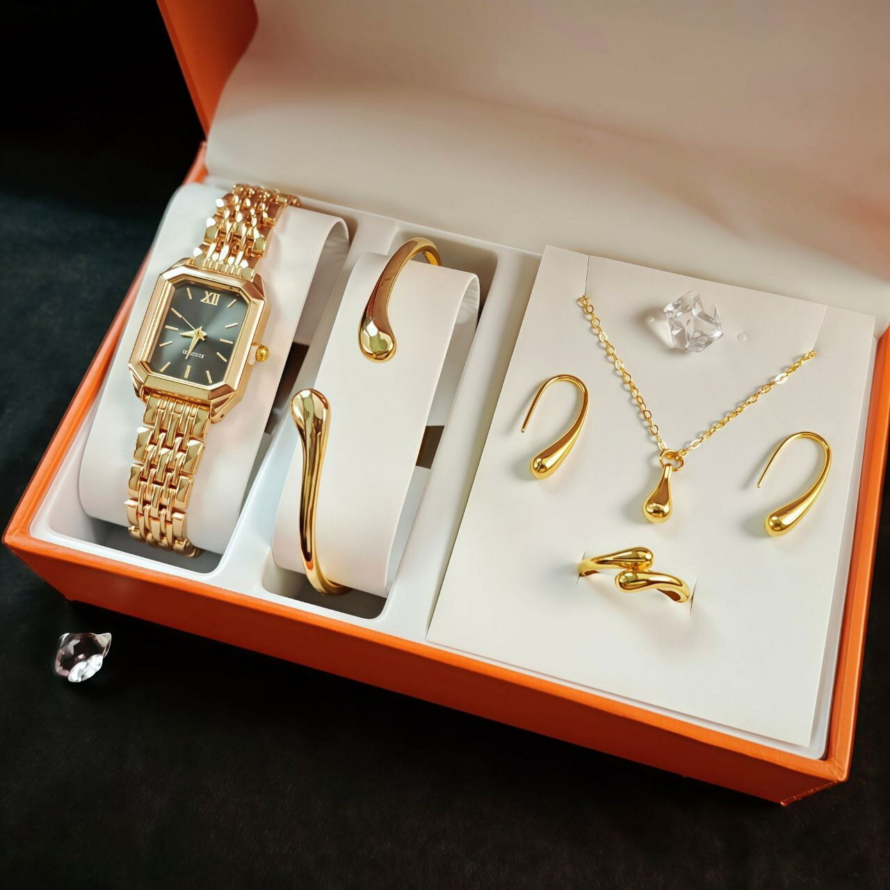 Наручные часы