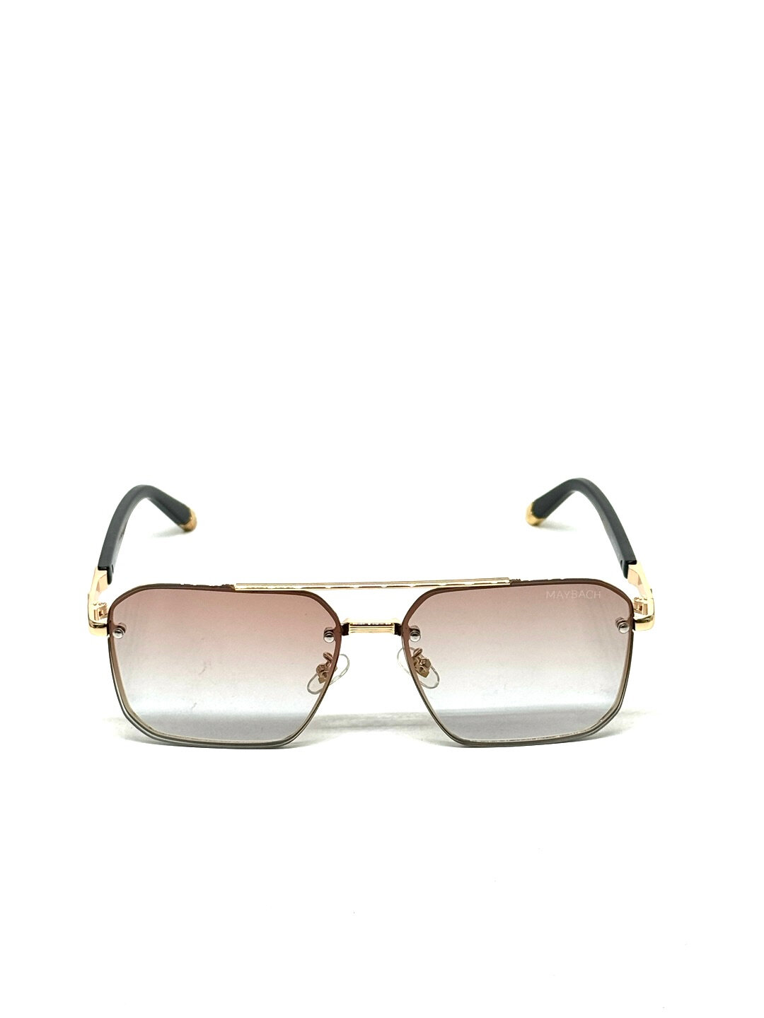 Солнцезащитные очки — фото 1