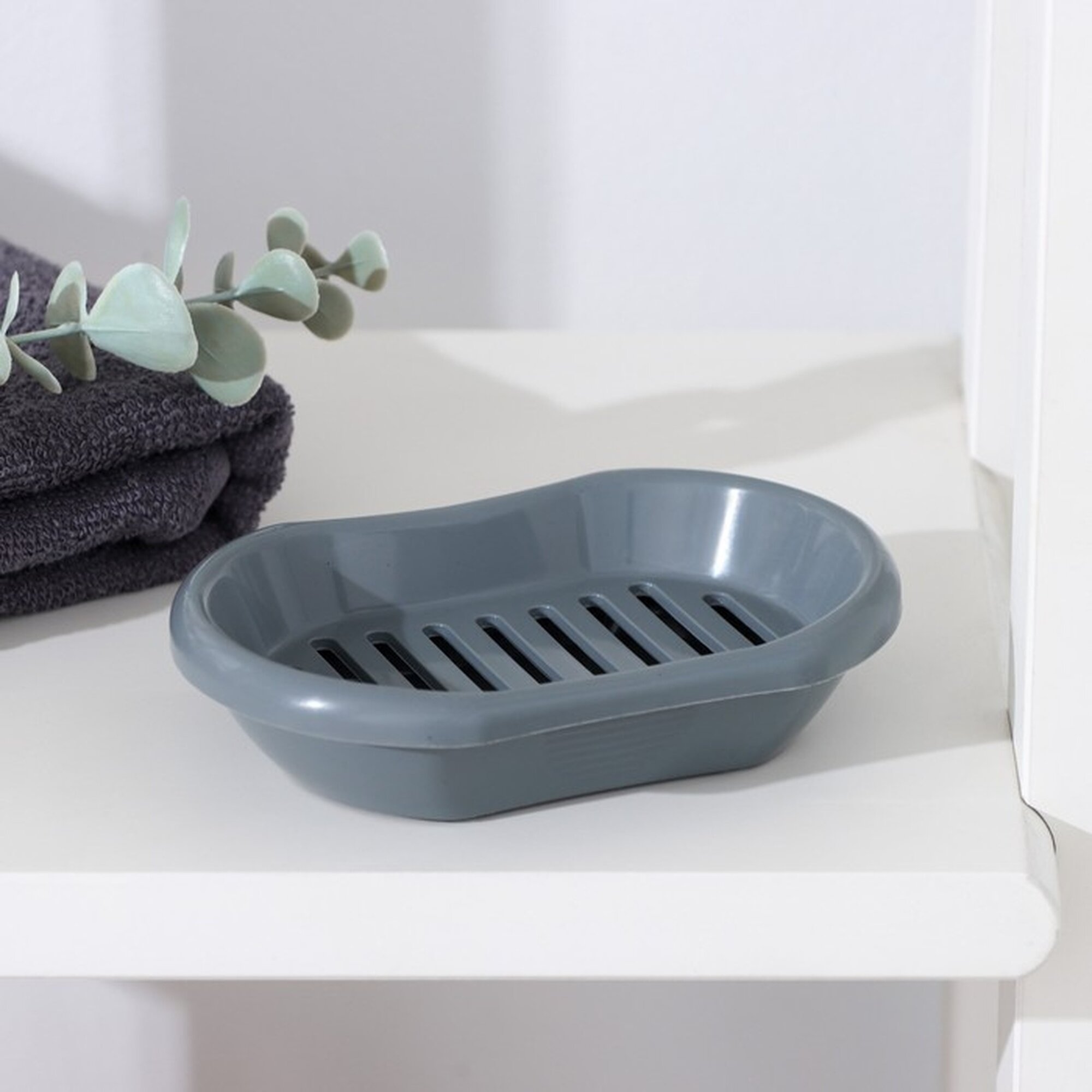 Мыльница 12,8х9х2,7см "Эконом" с решеткой, цвет микс 4210103