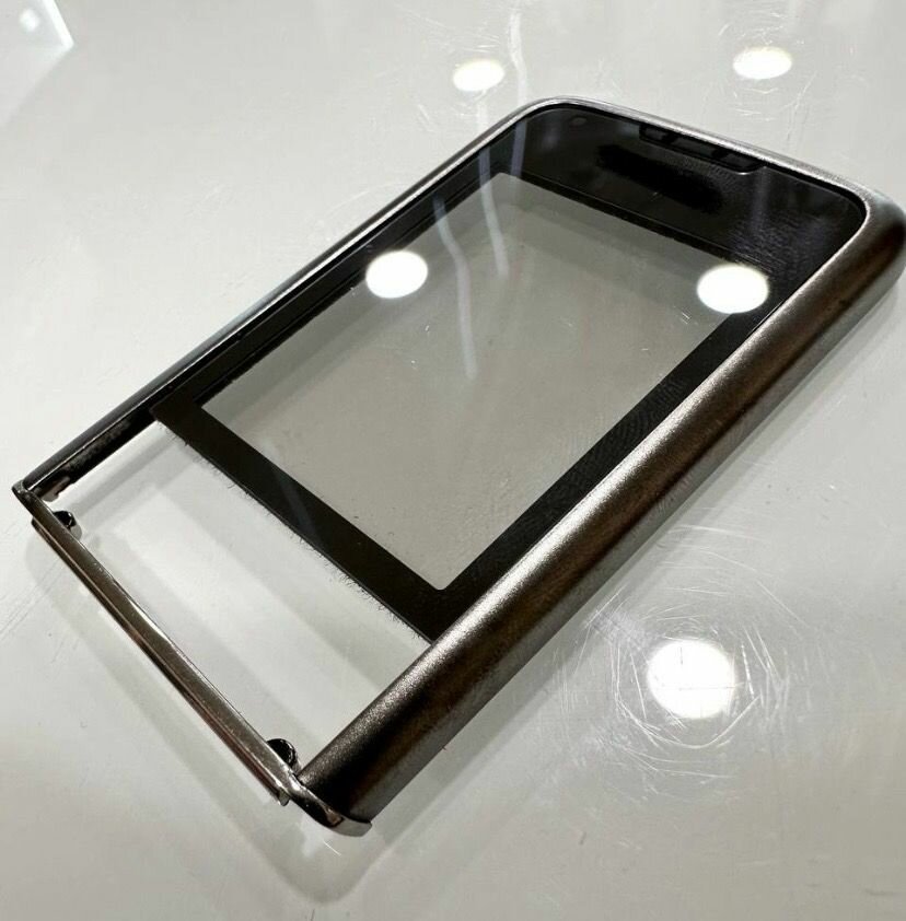 Передняя часть корпуса со стеклом Nokia 8800 Arte Carbon