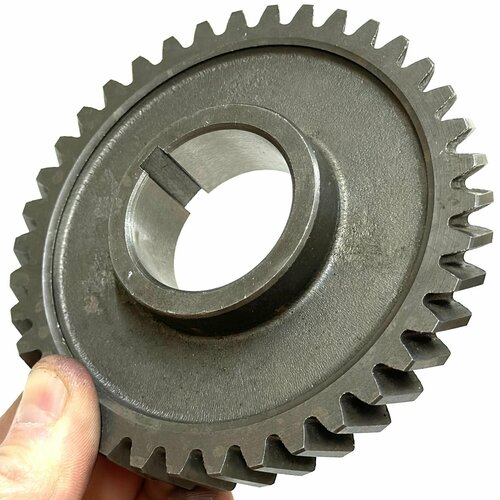 Шестерня МТЗ (Z-38) малая привода масляного насоса 240-1005033-01