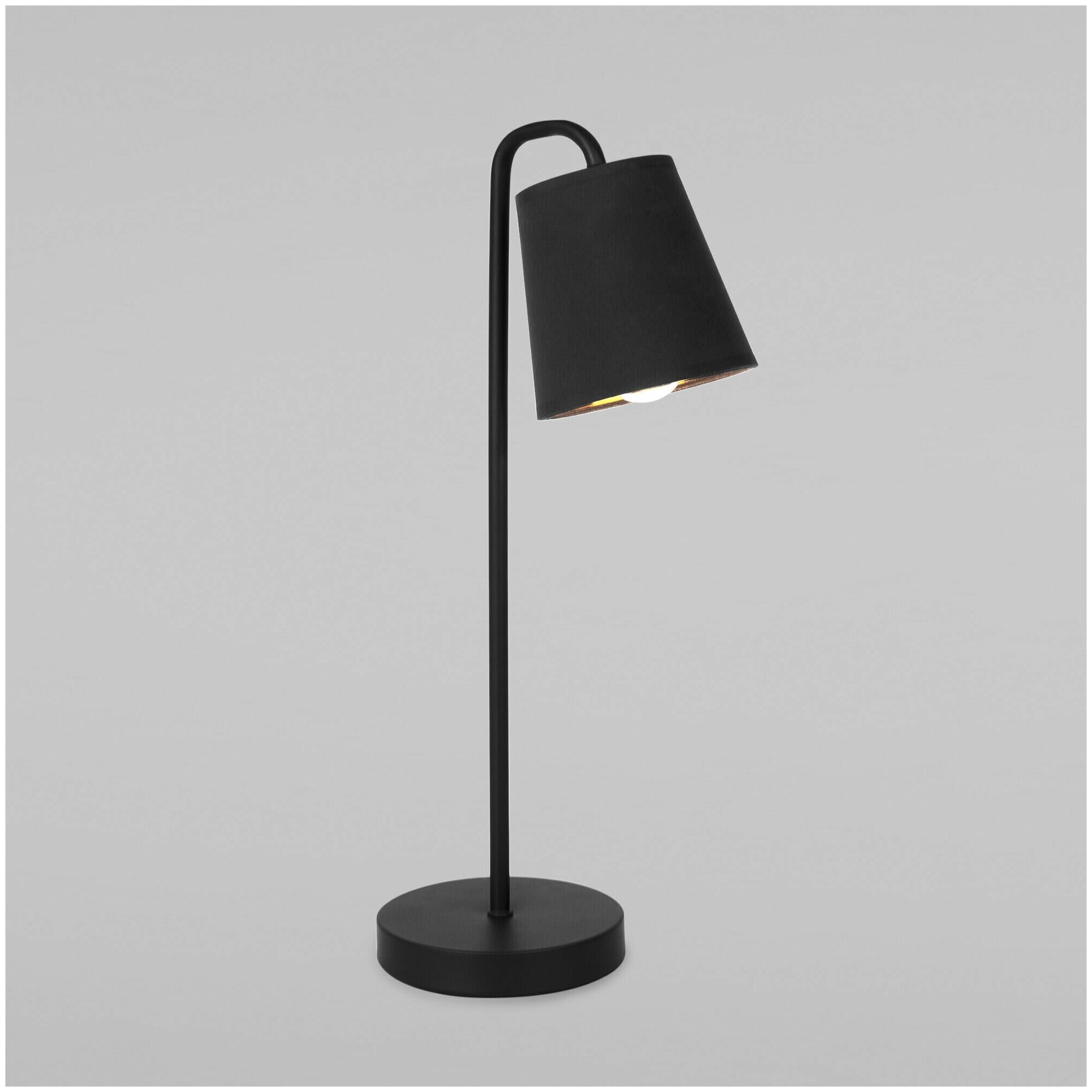 Настольная лампа Montero Eurosvet 01134/1 черный