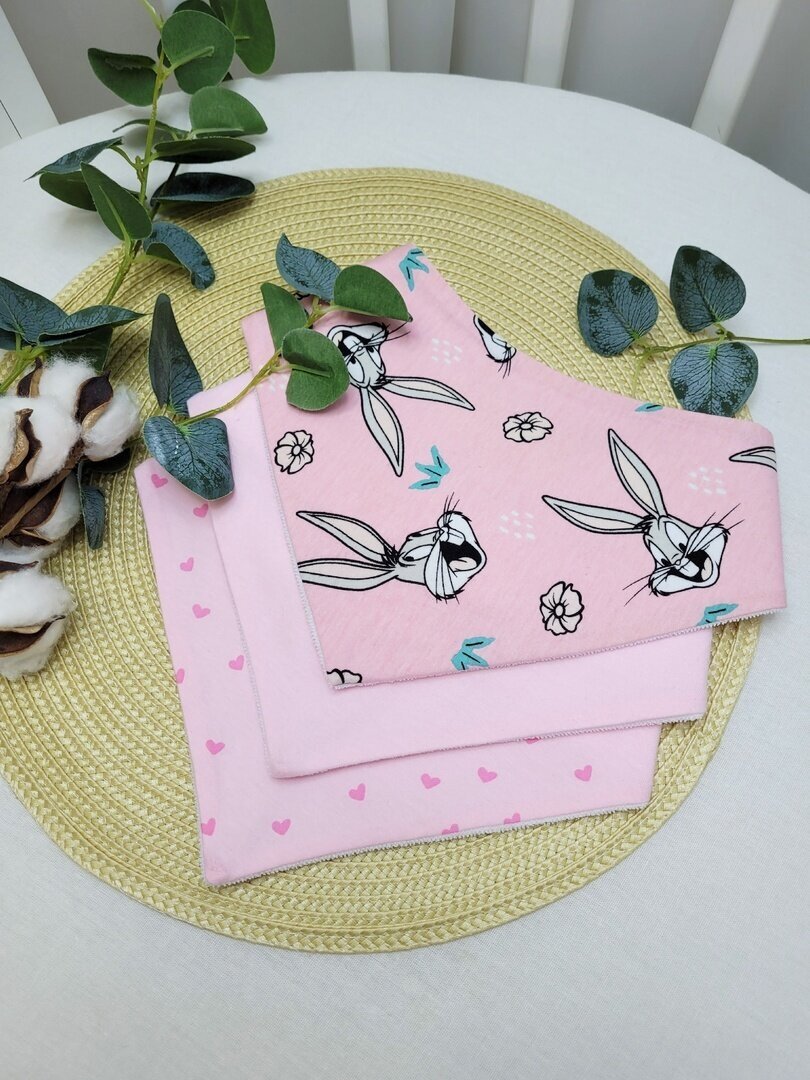 Набор нагрудников непромокаемых, 3 шт "Bags Bunny на нежно-розовом "