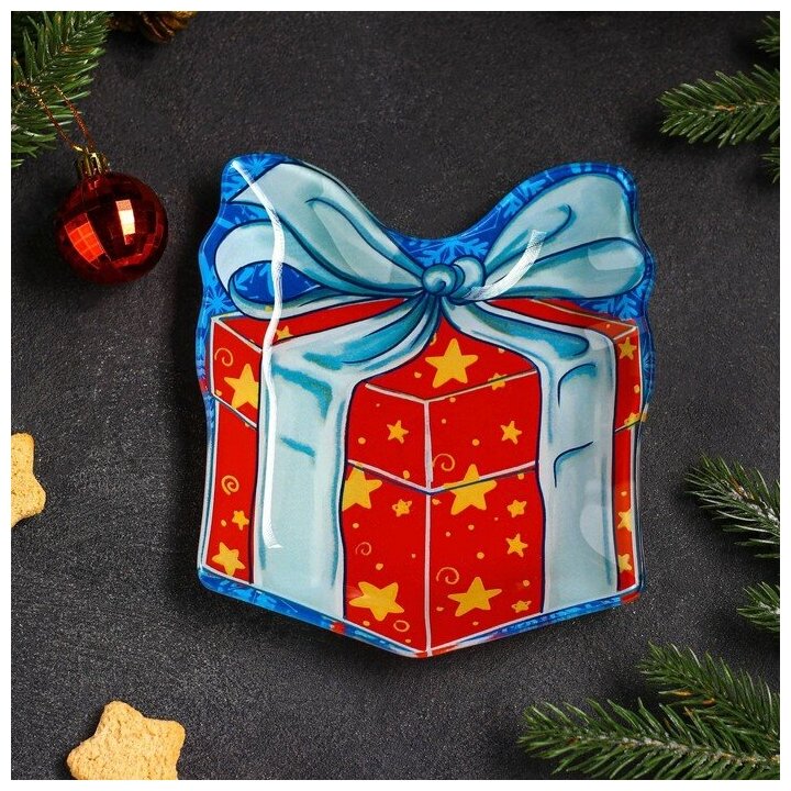 фото Блюдо сервировочное Доляна «Подарок. С Новым годом» 15,1×17,3×1,7 см