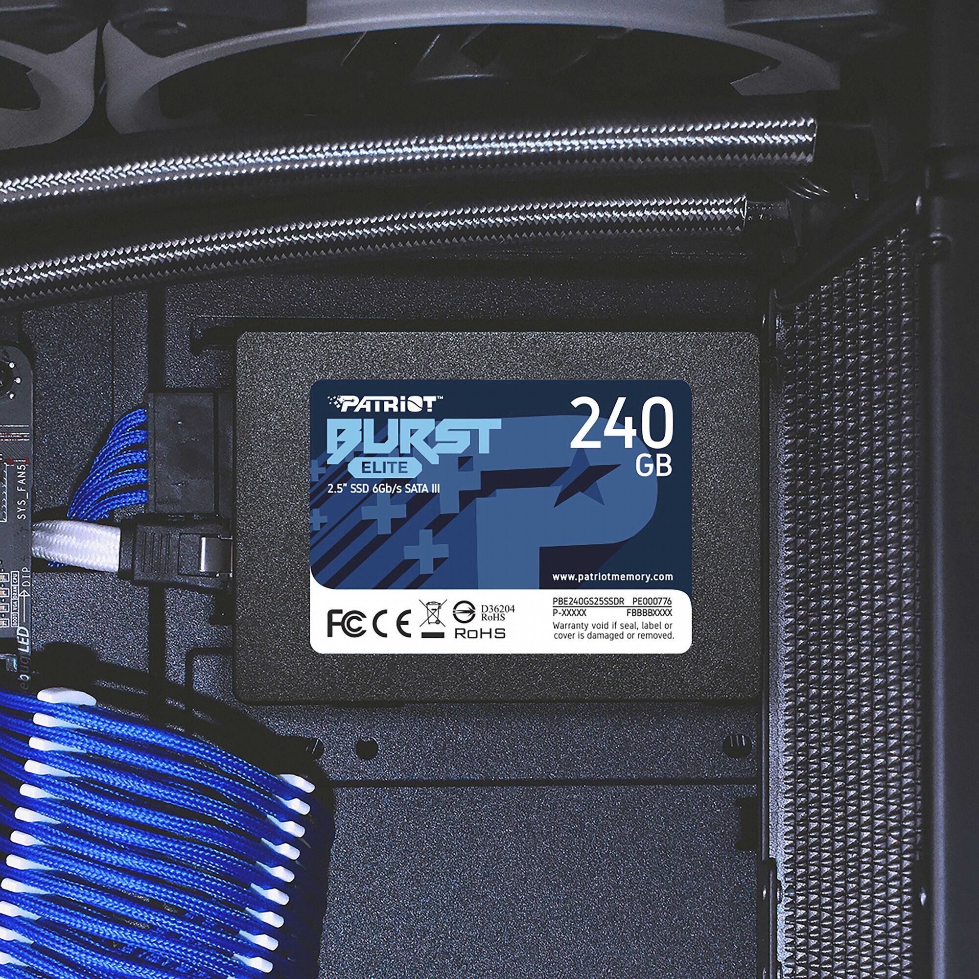 Твердотельный накопитель Patriot Memory Burst Elite 240 ГБ SATA PBE240GS25SSDR