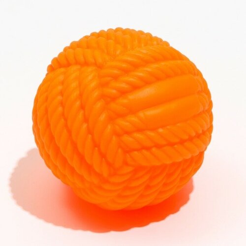 Игрушка для собак пищащая Клубок ниток, 8 см, оранжевая пижон игрушка для собак пищащая клубок ниток 8 см микс цветов