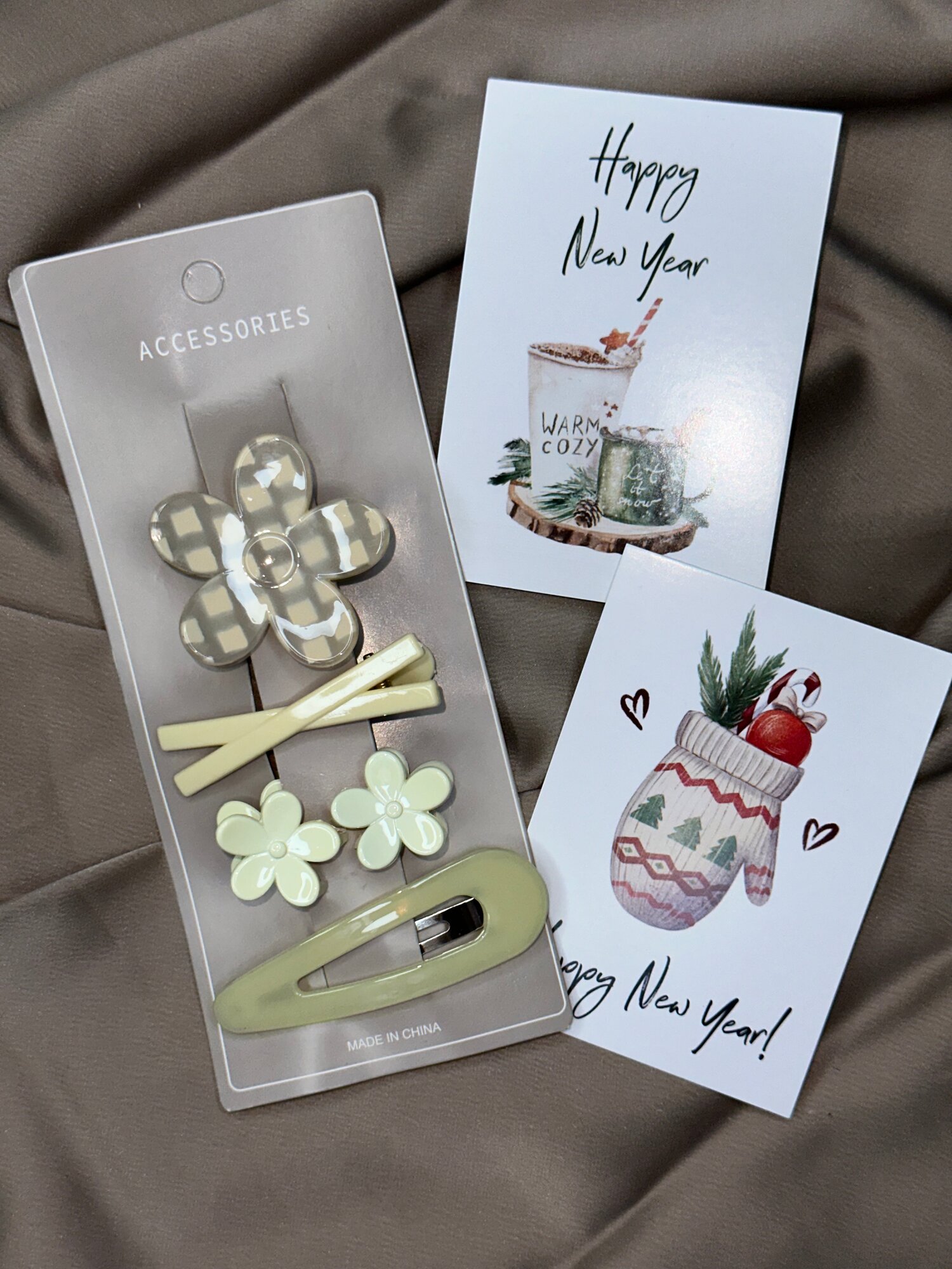 Набор заколок для волос 5в1 "Ромашка", влагоустойчивые, цвет белый