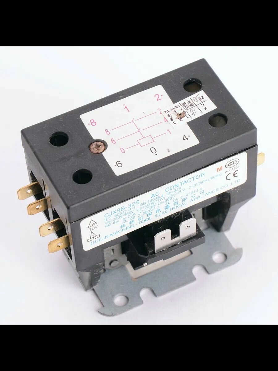 Контактор CJX9B-32S 32А (015681) — фото 1