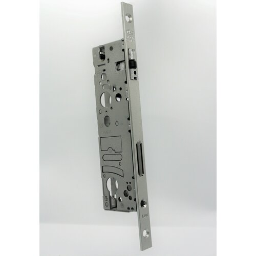 Корпус замка BKS 35928-1300-113 PZW с роликом 5200₽