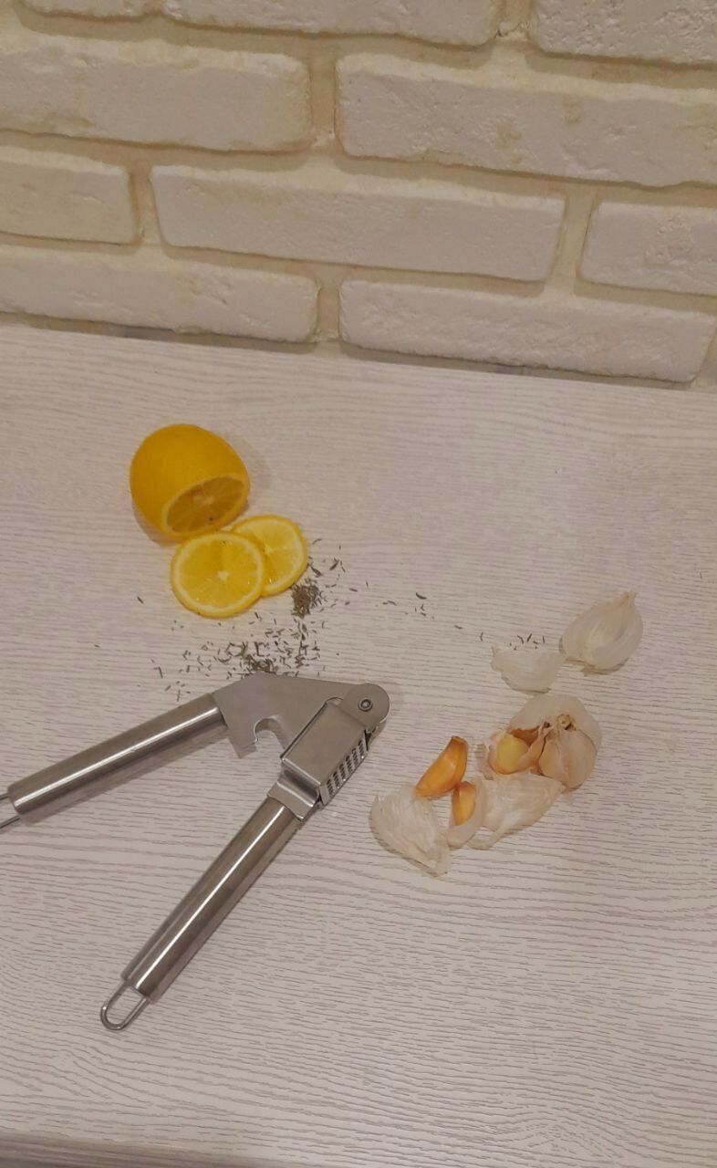 Пресс для чеснока PERFECTO LINEA Chef нержавеющая сталь (21-001190) — фото 1