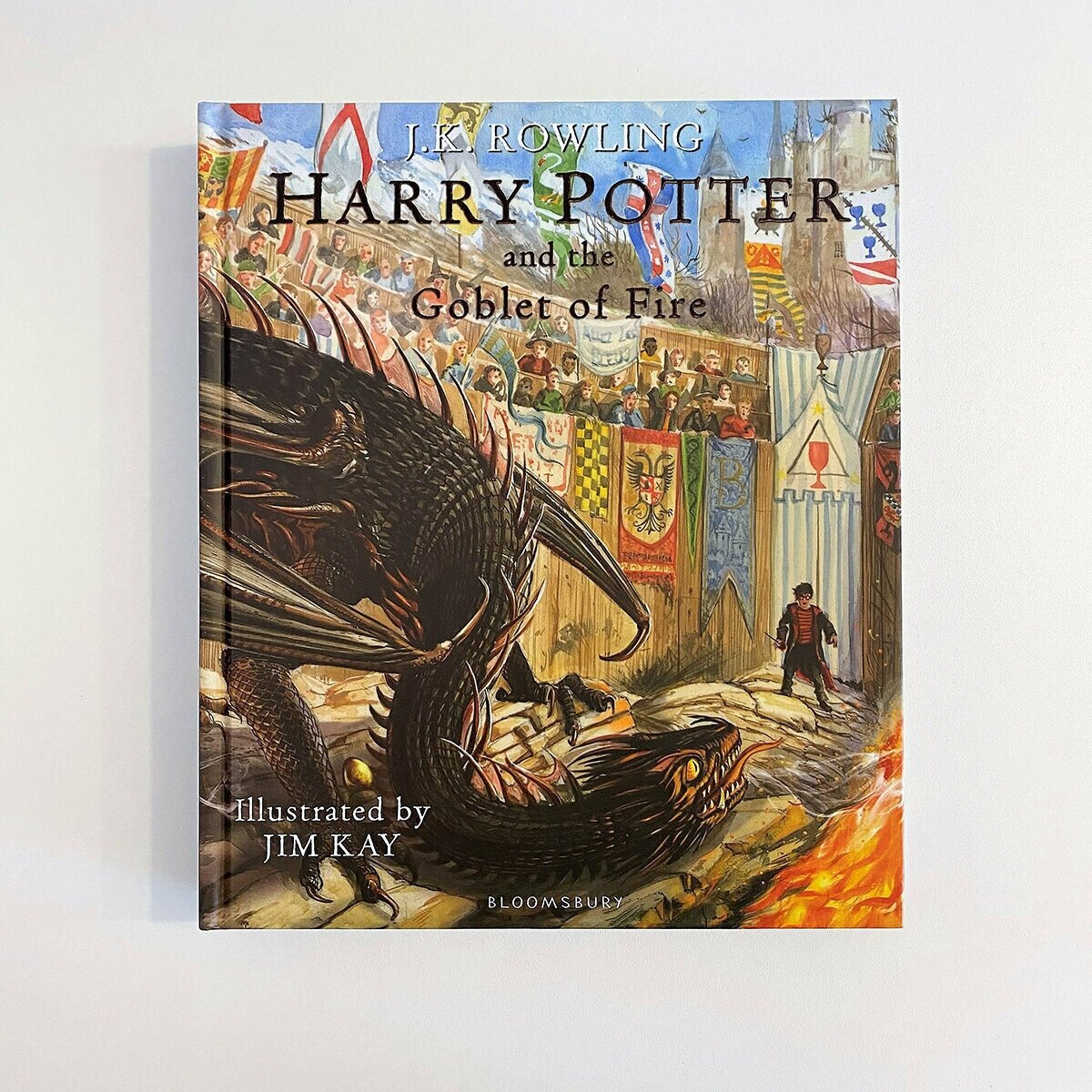 Книга Harry Potter and the Goblet of Fire / Гарри Поттер и Кубок огня с иллюстрациями Джима Кэя на английском языке