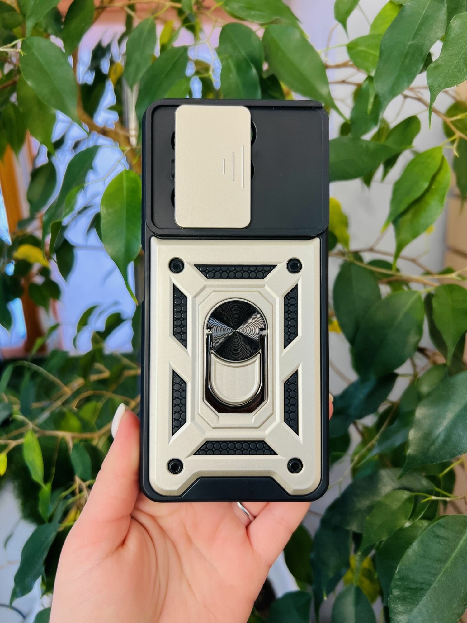 Чехол противоударный armors для Infinix Hot 40 и 40 Pro / Инфиникс Хот 40 и 40 Про с защитой камеры (Золотой) — фото 1