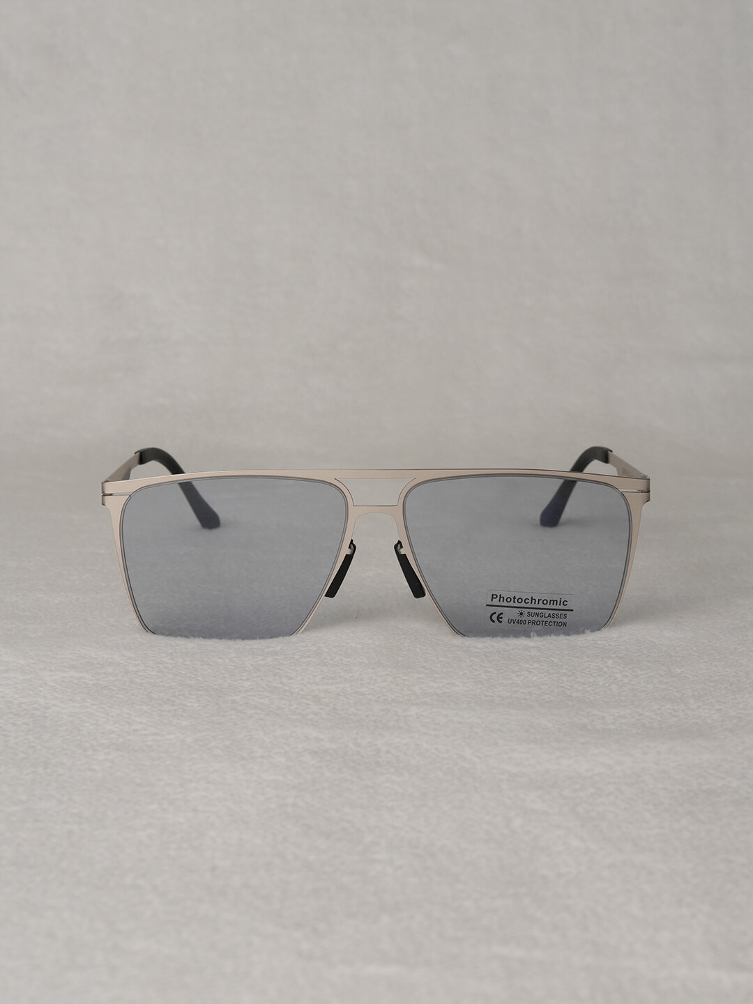 Солнцезащитные очки SANDARIO — фото 1