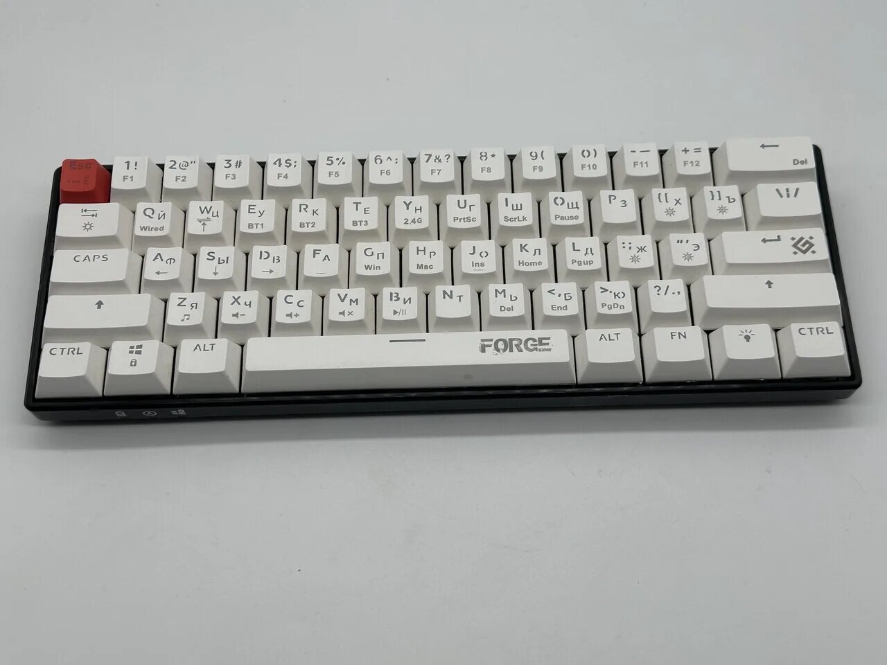 Клавиатура Игровая беспроводная+Bluetooth Defender Forge GK-345 oem