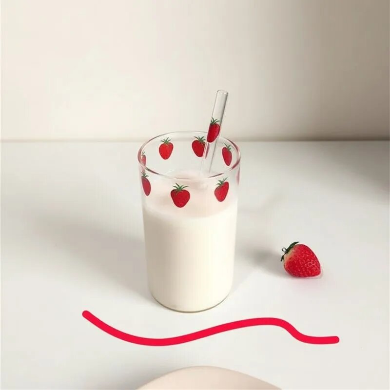 Кружка с клубникой, стеклянная кружка с трубочкой, 1 шт.