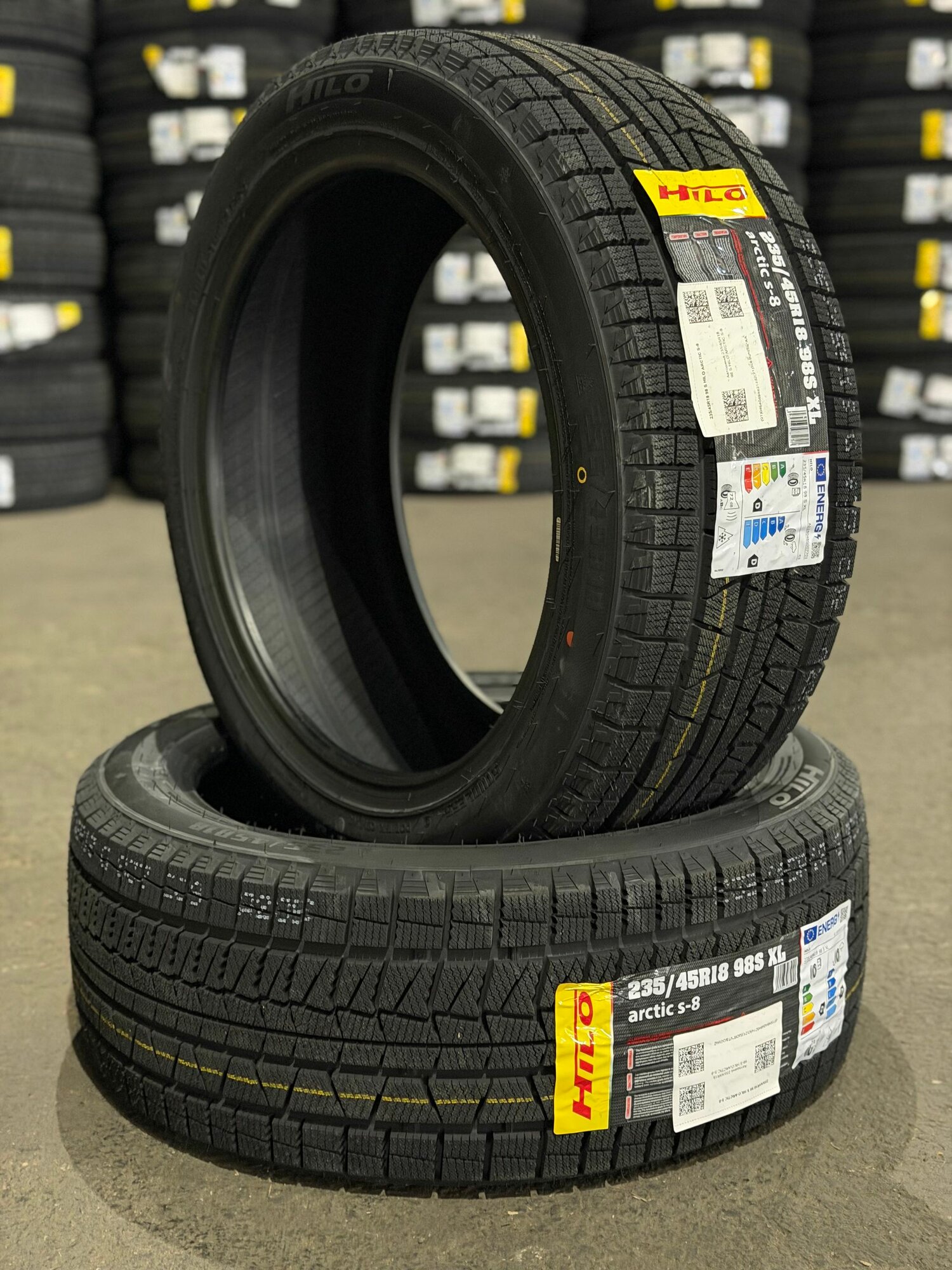 235/45R18 98 S HILO ARCTIC S-8 Автошина зимняя