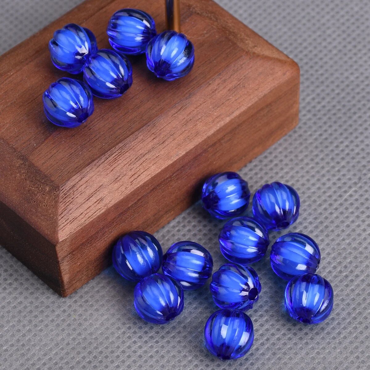 Бусины акриловые круглые тыква Siancolary 8мм 10мм 12мм 50 шт Синий, 10mm, Deep Blue