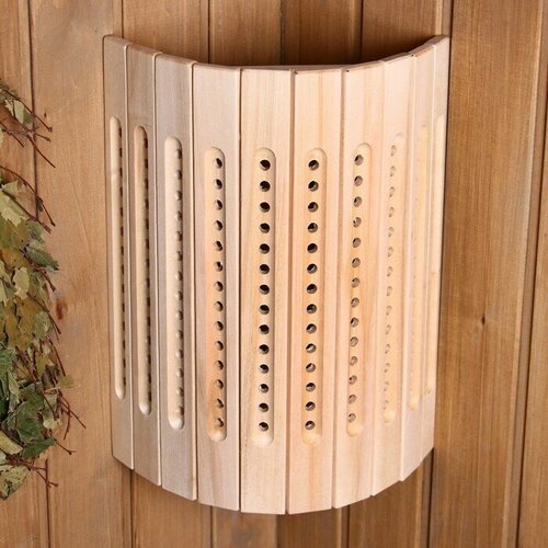 Абажур из липы угловой прорезной 1340₽