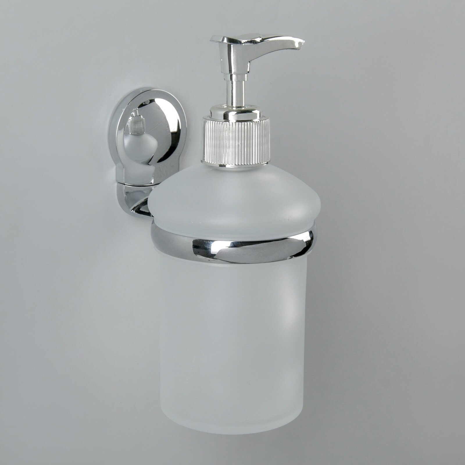 Дозатор для жидкого мыла настенный Accoona A11813, стекло, цвет хром 4387817