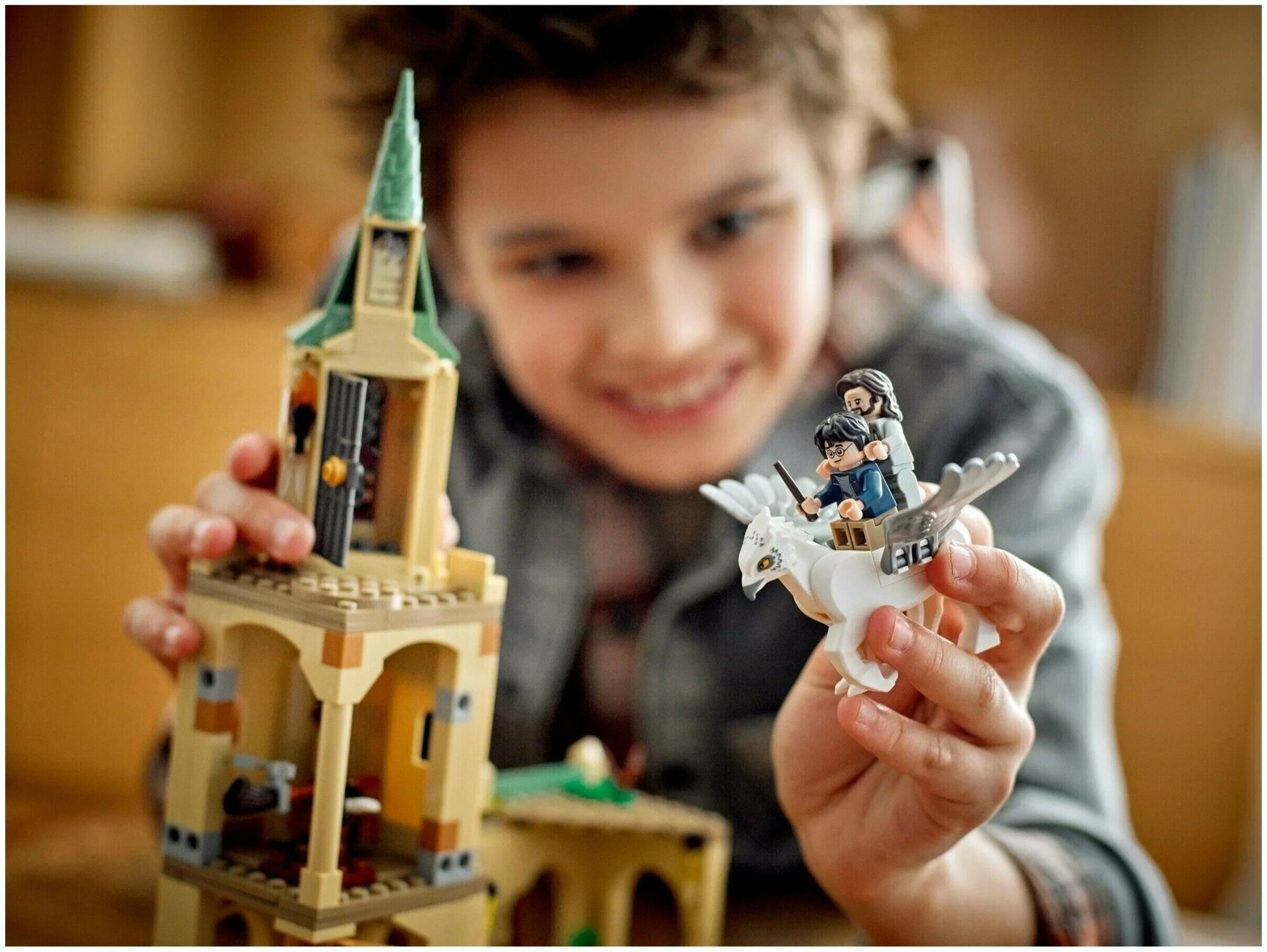 Конструктор LEGO Harry Potter "Двор Хогвартса: спасение Сириуса" 76401 - фото №17
