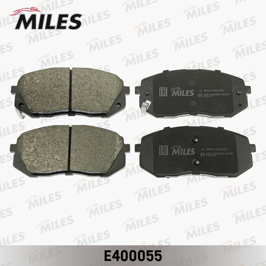 MILES Колодки тормозные передние (без датчика) (Смесь Low-Metallic) HYUNDAI ix35 10-/KIA SPORTAGE 10-/CARENS 02- (TRW GDB3461) E400055