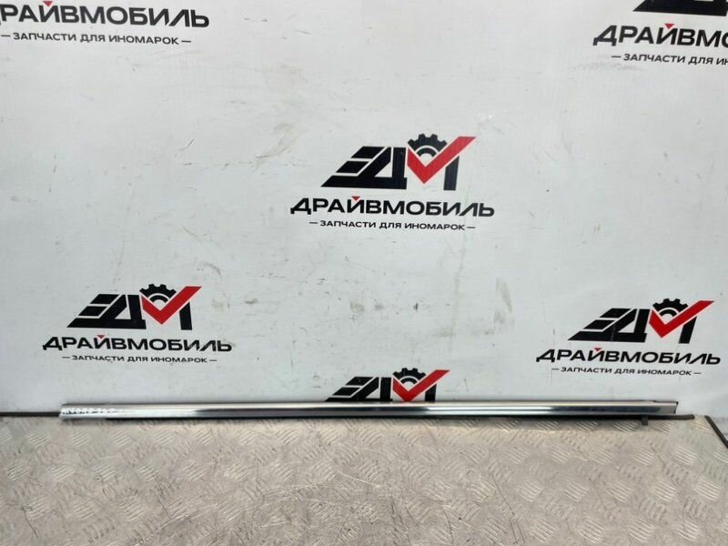 Уплотнитель стекла внешний Honda Accord 2008 72950SEA013 CL9 K24A3, задний левый (с пробегом)