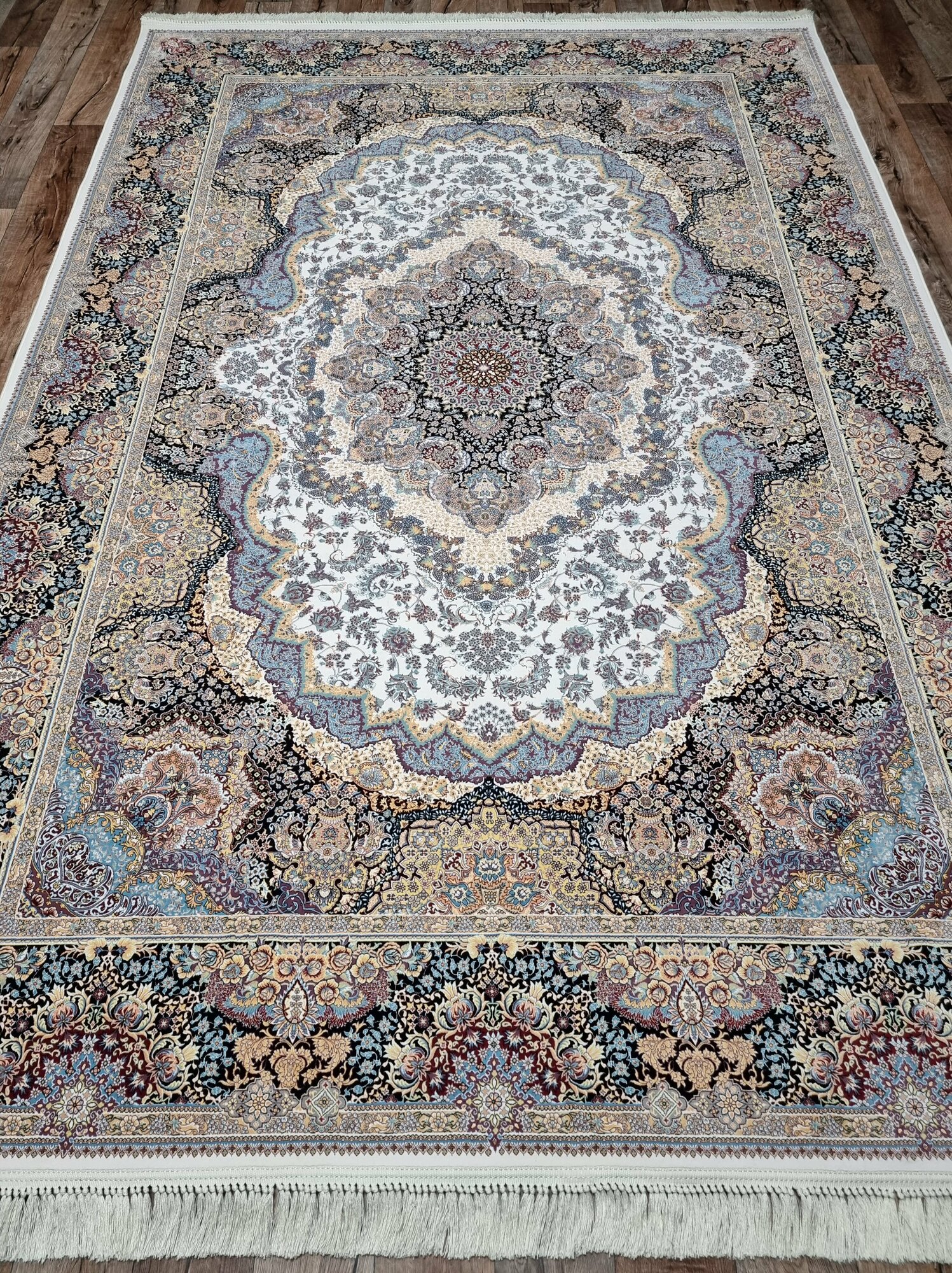 Персидский ковер Farrahi Carpet, Иран, размер 2х3 м - фотография № 3