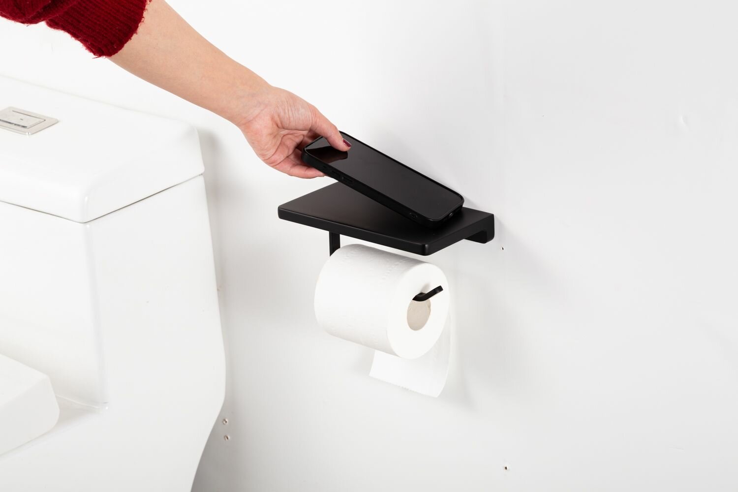 Держатель туалетной бумаги с полочкой Gappo G30803-6, черный матовый