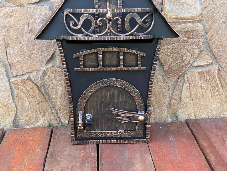 Кованый почтовый ящик для дома и дачи, почтовый ящик ручной работы, Домик под старину, золотистый