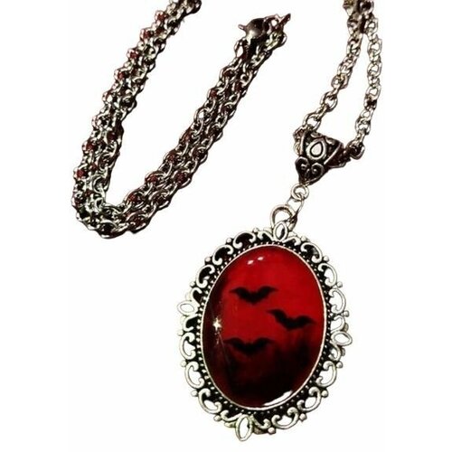 Ожерелье женское с красной подвеской из смолы в виде летучей мыши