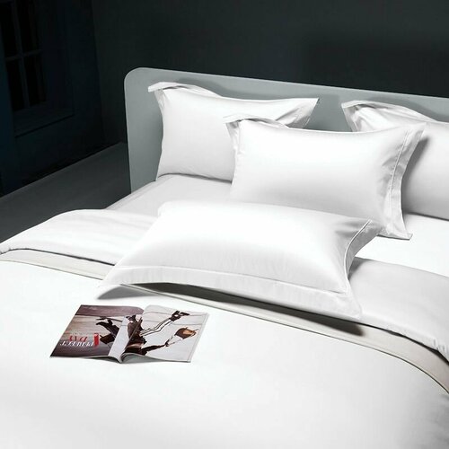 Комплект Постельного белья Евро Бархатный Сатин - Желтый / Евро / простыня 220x240 / пододеяльник 200x220 / 4 Наволочки 50x70-2, 70x70-2