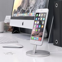 Satechi Док-станция Satechi Aluminum Desktop Charging Stand Lightning Silver серебристая ST-AIPDS