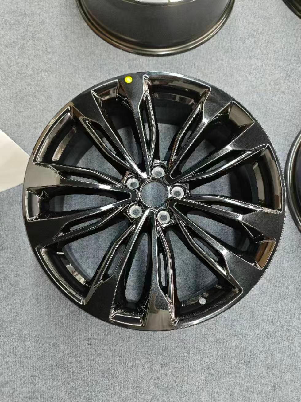 GEELY Колесный диск Кованый 20x8" PCD5х108 ET46 D63.4