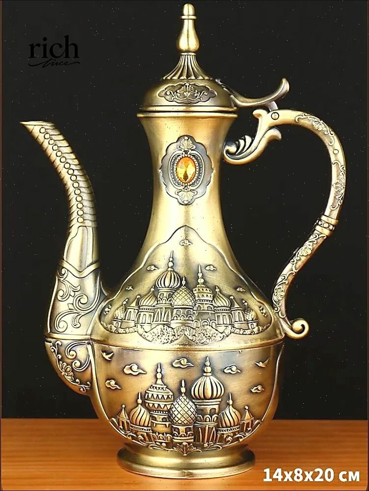 Кувшин декоративный бронзовый, с узором, 20 см