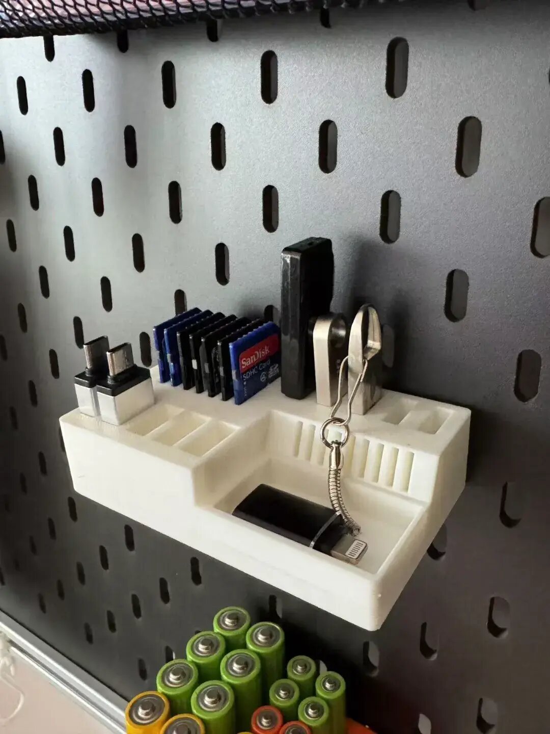 Металлический держатель для карт памяти SD для системы IKEA SKADIS, розовый цвет, подходит для системы SKADIS