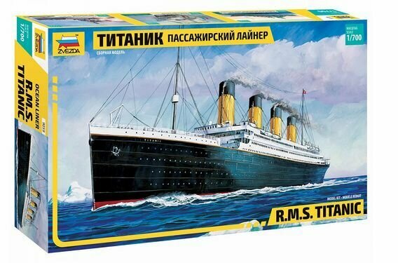 Сборная модель Пассажирский лайнер "Титаник" 9059 ZVEZDA