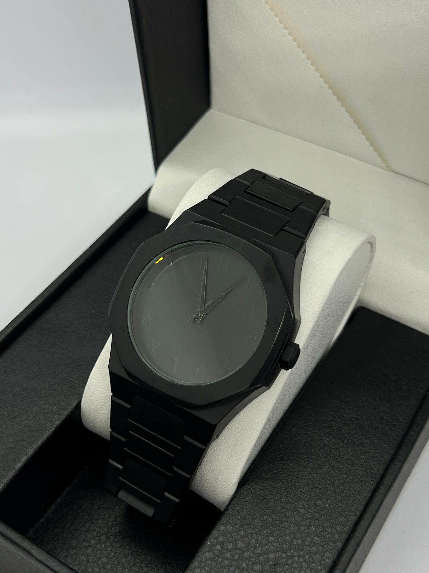 Наручные часы