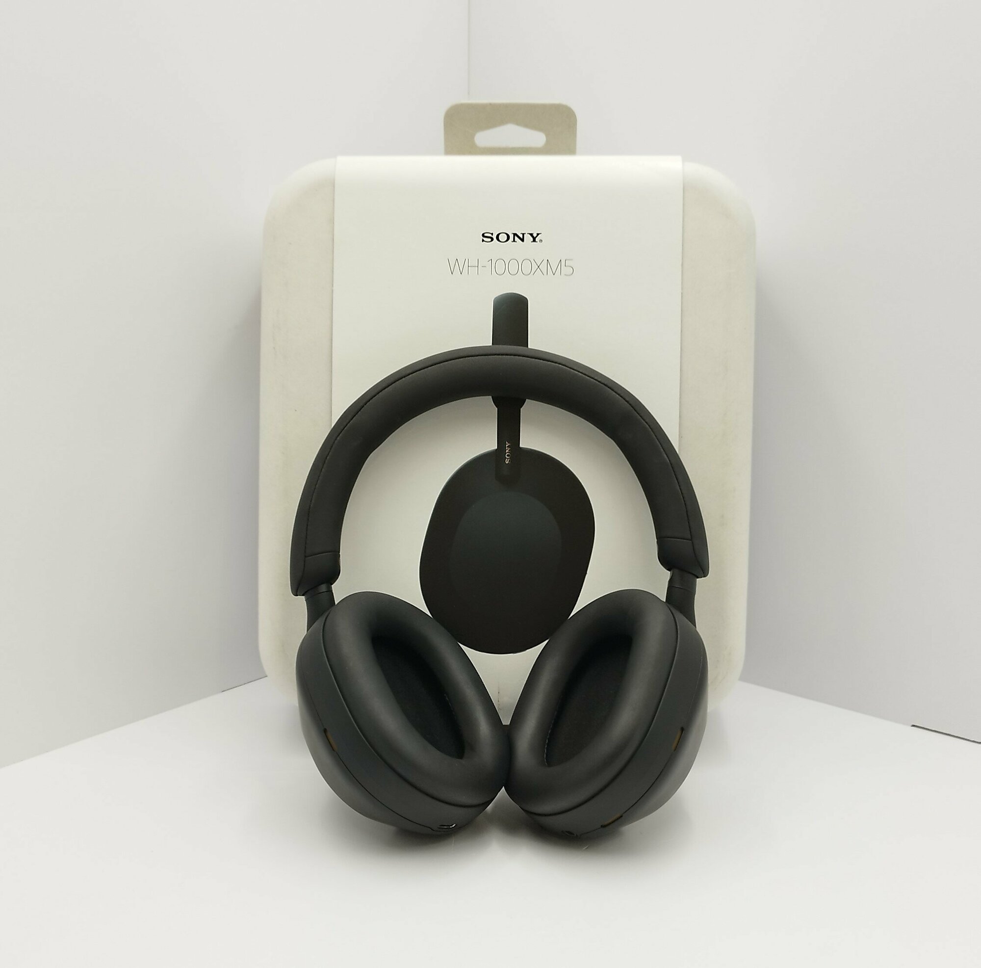 Беспроводные наушники Sony WH-1000XM5, черный - фото №19