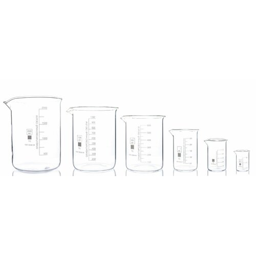 Набор лабораторных стаканов 2000, 1000, 600, 250, 50, 25 мл (тип Н, низкий с делениями и носиком, термостойкий)