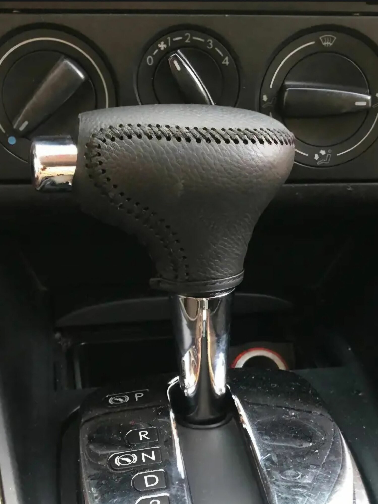 Чехол натуральная кожа ручки АКПП Passat B5, B5 Plus