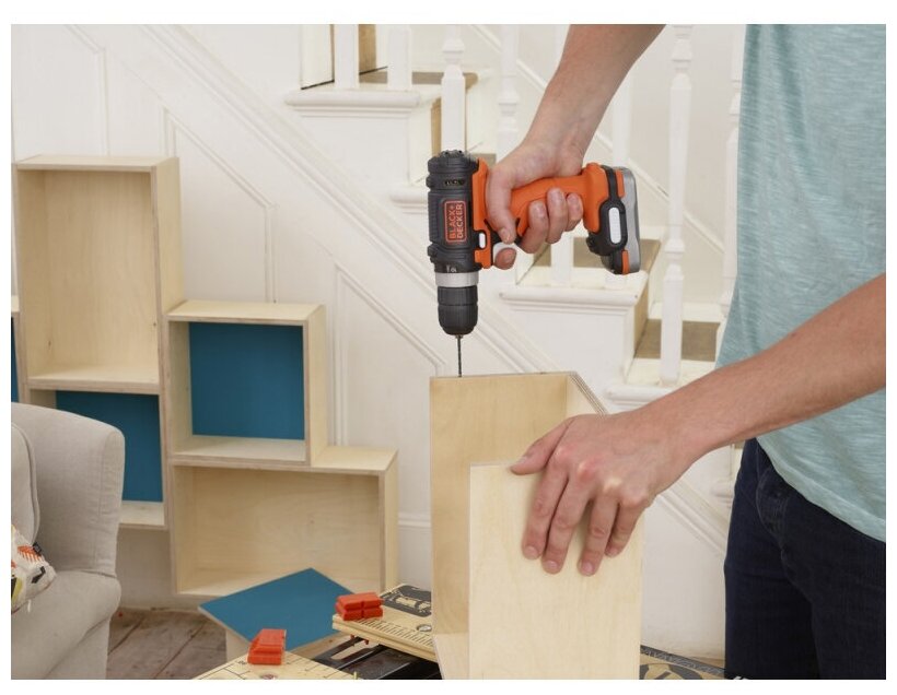 Шуруповерт аккумуляторный Black & decker - фото №8