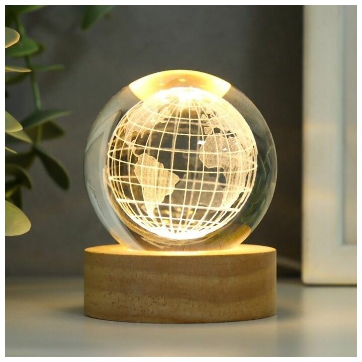Светильник сувенир стекло подсветка "Планета Земля" d6 см подставка деревянная