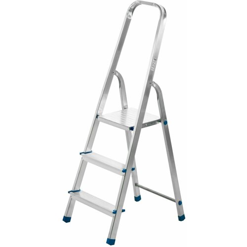 Стремянка алюминиевая, 3 ступени; устойчивая лестница для ремонтных, монтажных, малярных работ. Практичное приспособление поможет при мытье оконных рам, сборе урожая, окрашивании стен