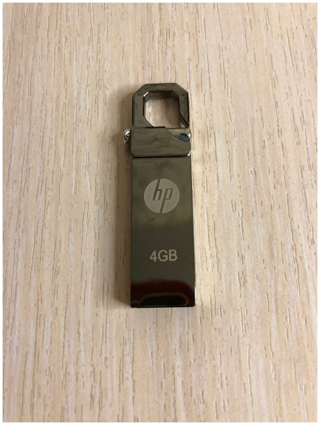 USB флеш накопитель HP 4GB