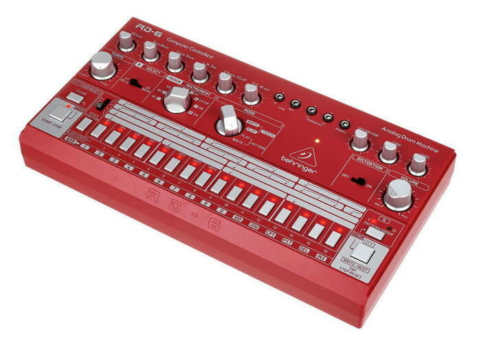 Драм машина аналоговая BEHRINGER RD-6 rd
